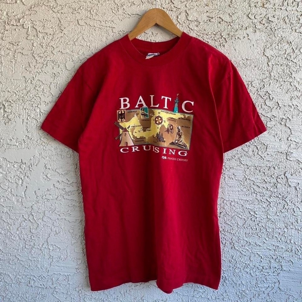 Vintage Baltic Cruising Europe Princess Cruises 90s T-Shirt Size L
